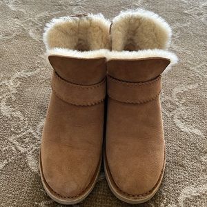 Cute Ugg boot.